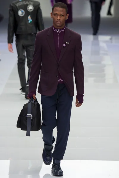 Look 43